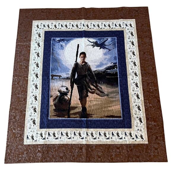 Handmade Quilt 56x64 STAR WARS Rey "The Force Awakens" Embroidered Signed - Picture 1 of 7